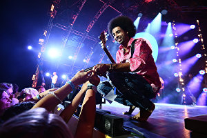 Musician Selwyn Birchwood plays at the 17th Koktebel Jazz Party international music festival